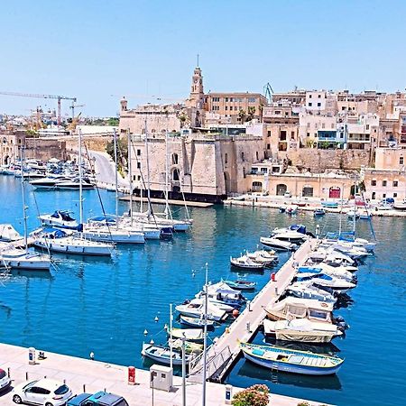 Vittoriosa' Seafront 2 Bed Highly Furnished Apartment Exteriör bild