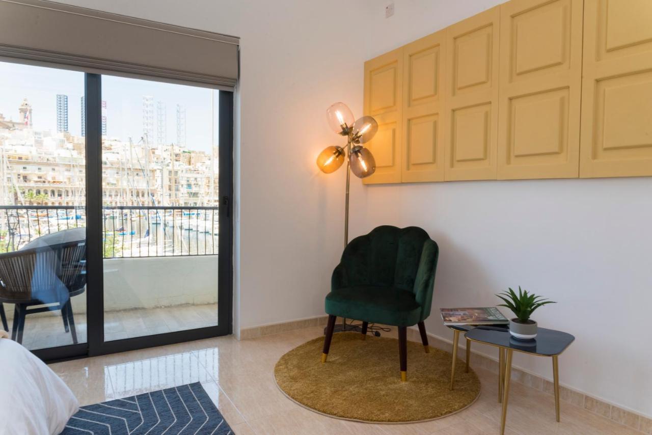 Vittoriosa' Seafront 2 Bed Highly Furnished Apartment Exteriör bild