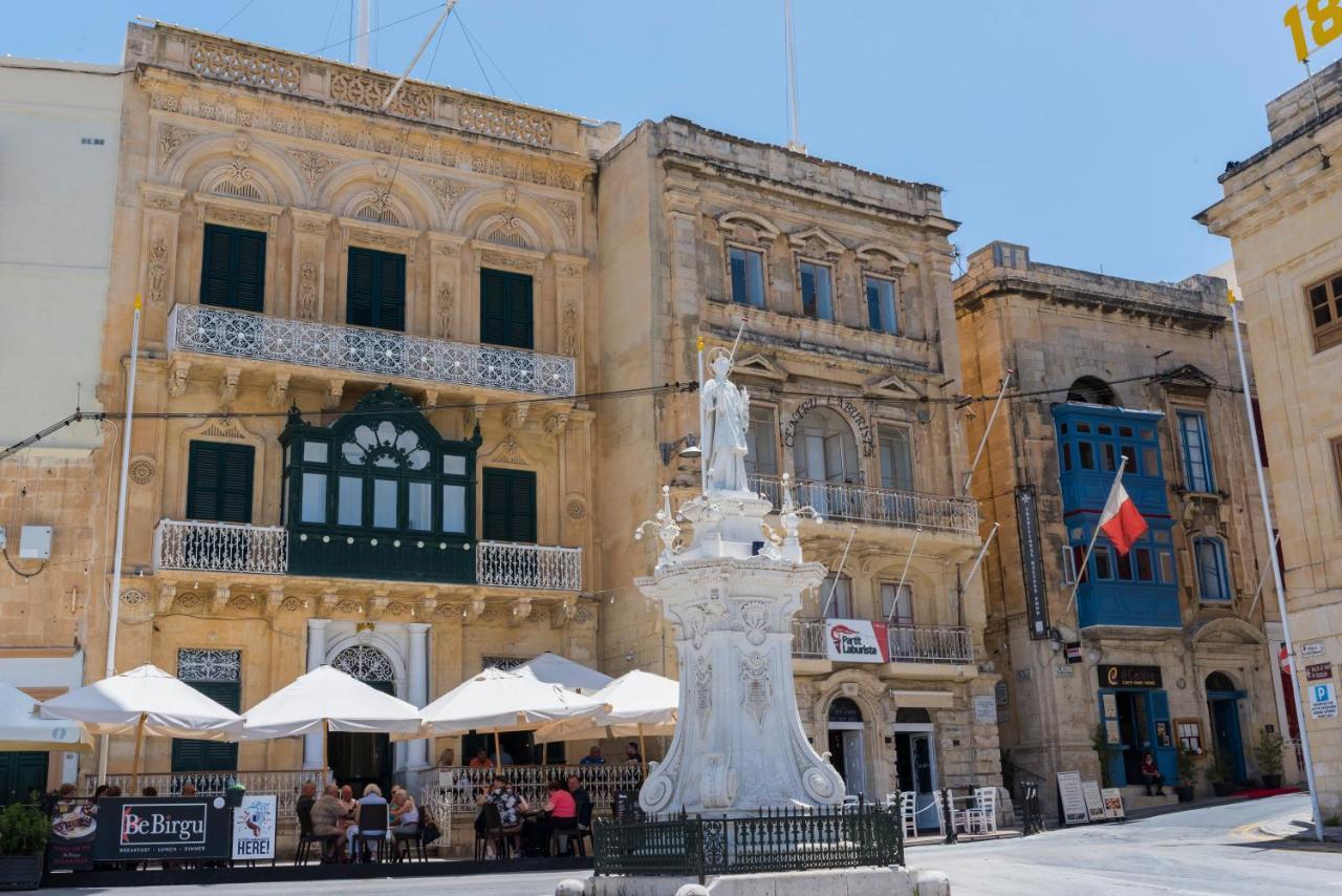 Vittoriosa' Seafront 2 Bed Highly Furnished Apartment Exteriör bild